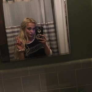 Meet your Posher, Francine